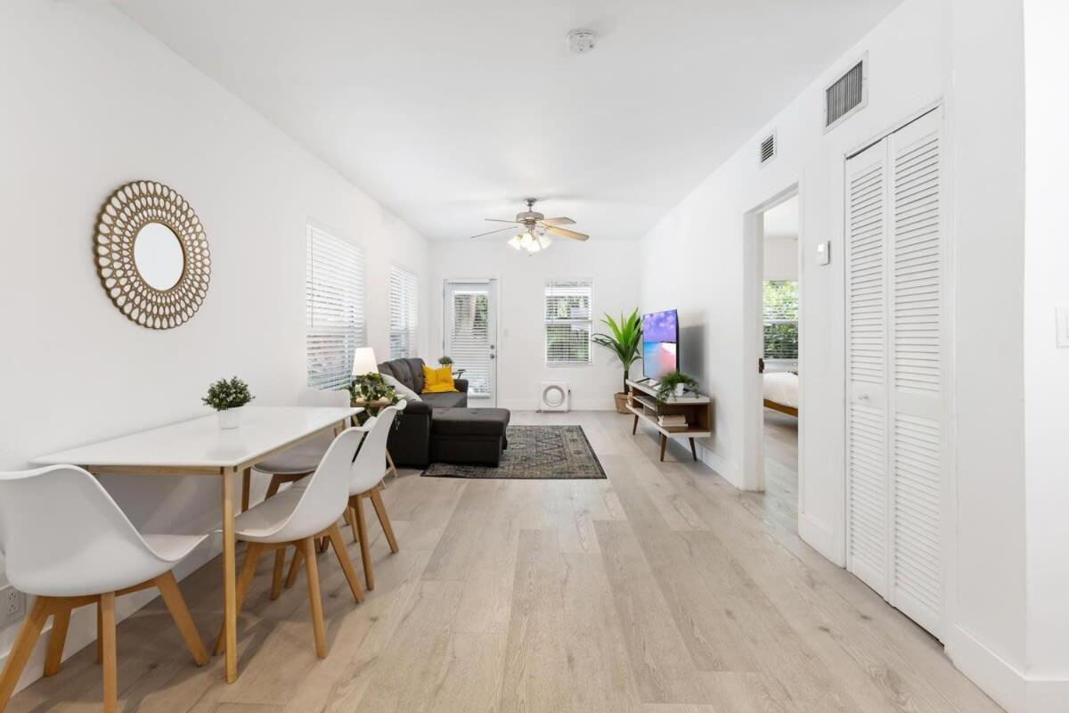 Dreamy 1-Bedroom Apt Walking Distance To Las Olas Fort Lauderdale Kültér fotó