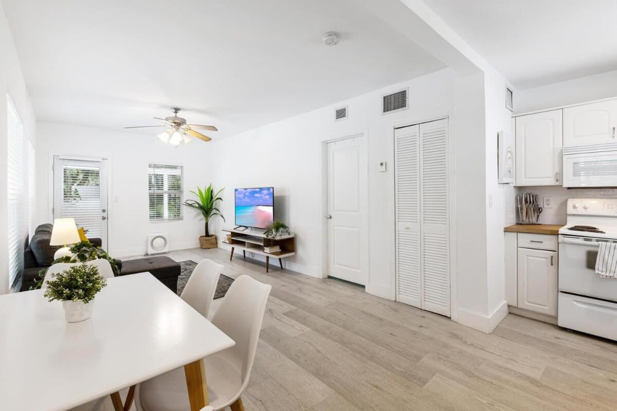 Dreamy 1-Bedroom Apt Walking Distance To Las Olas Fort Lauderdale Kültér fotó